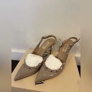 Valentino Garavani Rockstud Nude Slingback Pumps Patent Leather – High Heel